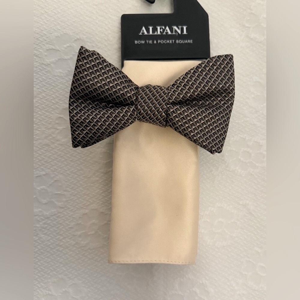Alfani Brown and Cream Pocket Square Accessory